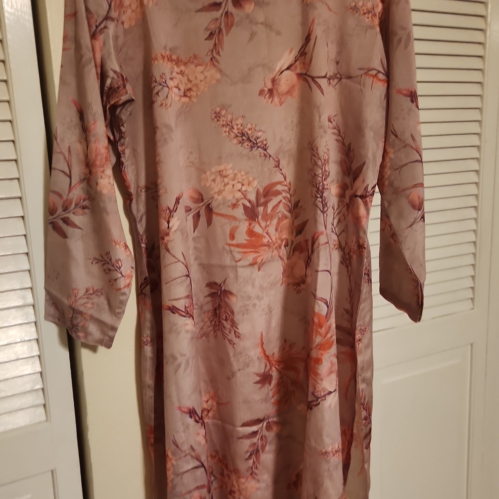 Large Floral Pink Silk Kurti New